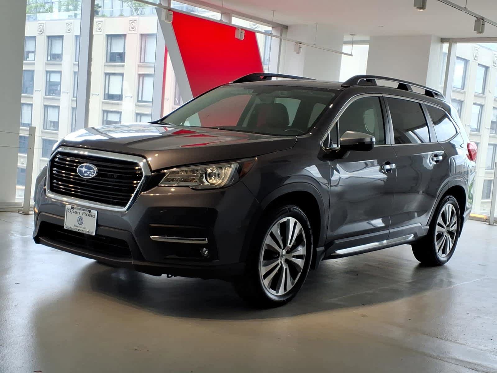 Used 2022 Subaru Ascent Touring AWD/4WD image 1