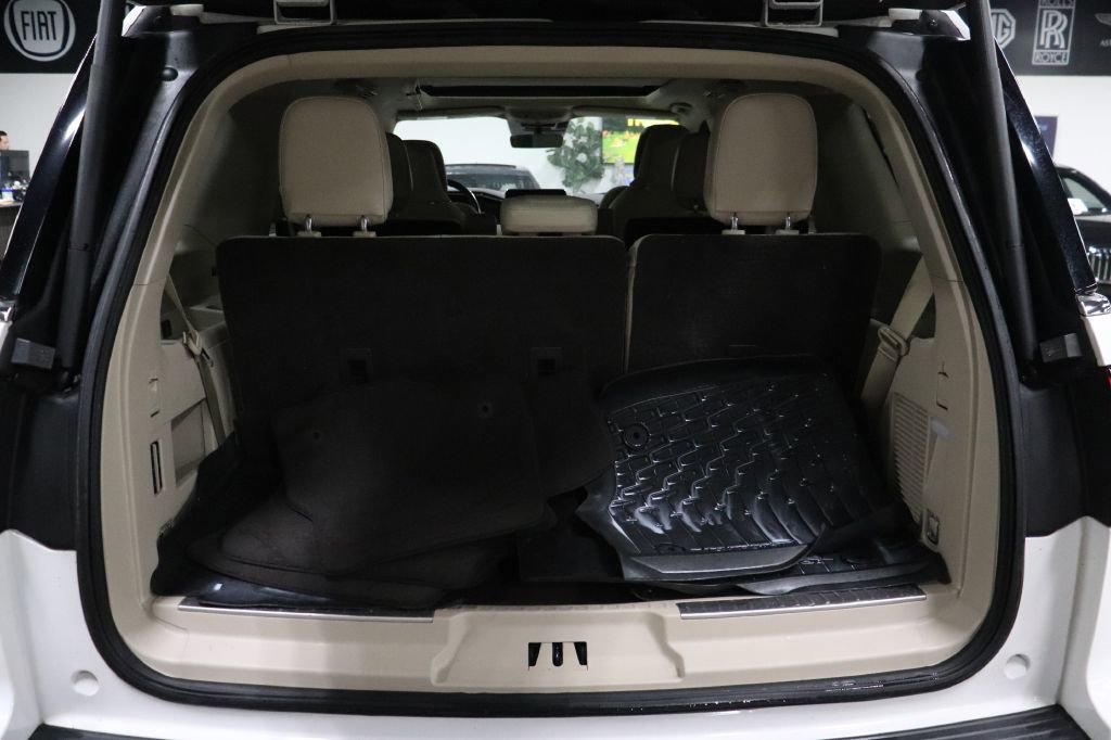 Used 2021 Lincoln Navigator Reserve w/ Luxury Package image 5