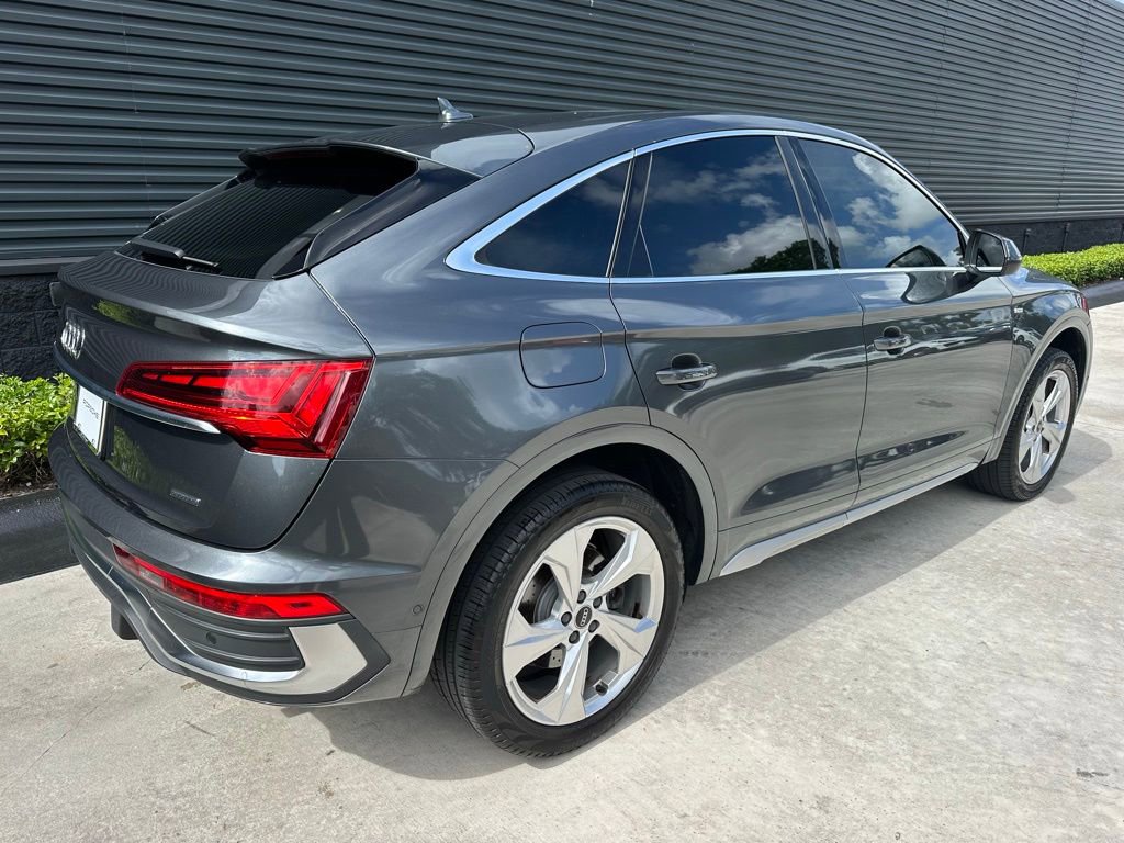 Used 2021 Audi Q5 Prestige w/ Prestige Package AWD/4WD image 9