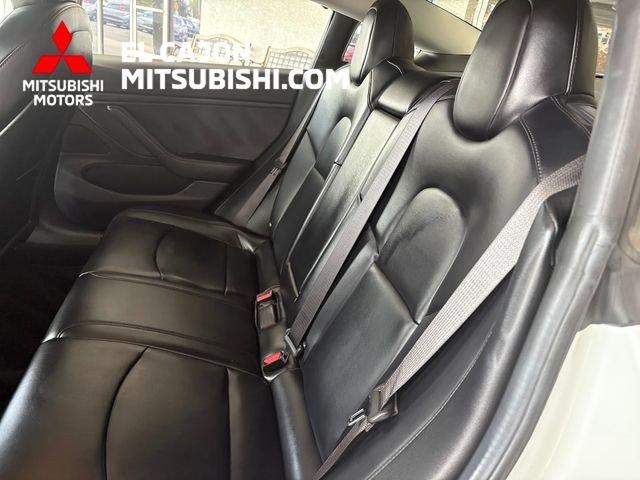 Used 2018 Tesla Model 3 Long Range RWD image 12
