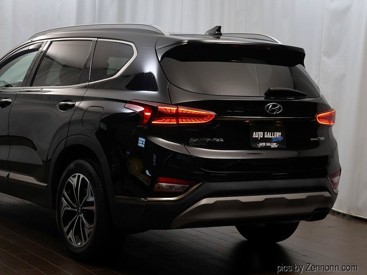 Used 2020 Hyundai Santa Fe Limited AWD/4WD image 8