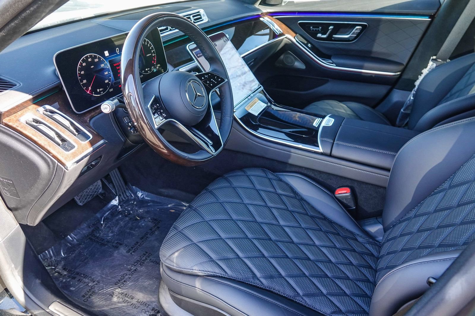 New 2024 Mercedes-Benz S 580e 4MATIC Sedan image 16