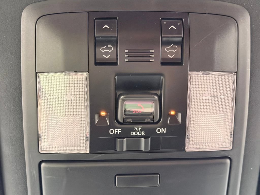 Used 2023 Lexus GX 460 Luxury AWD/4WD image 61