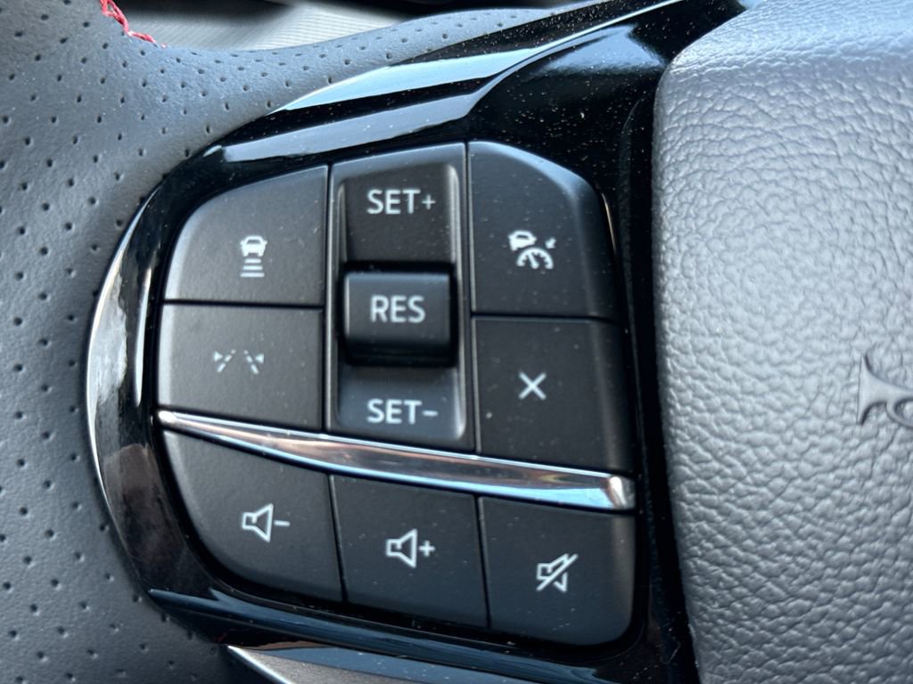 New 2026 Ford Explorer ST-Line image 30