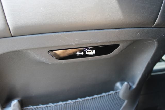 Used 2023 Chrysler Pacifica Touring-L w/ S Appearance Package AWD/4WD image 41