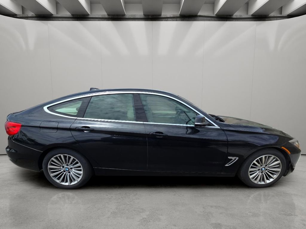Used 2015 BMW 328i Gran Turismo xDrive AWD/4WD image 12