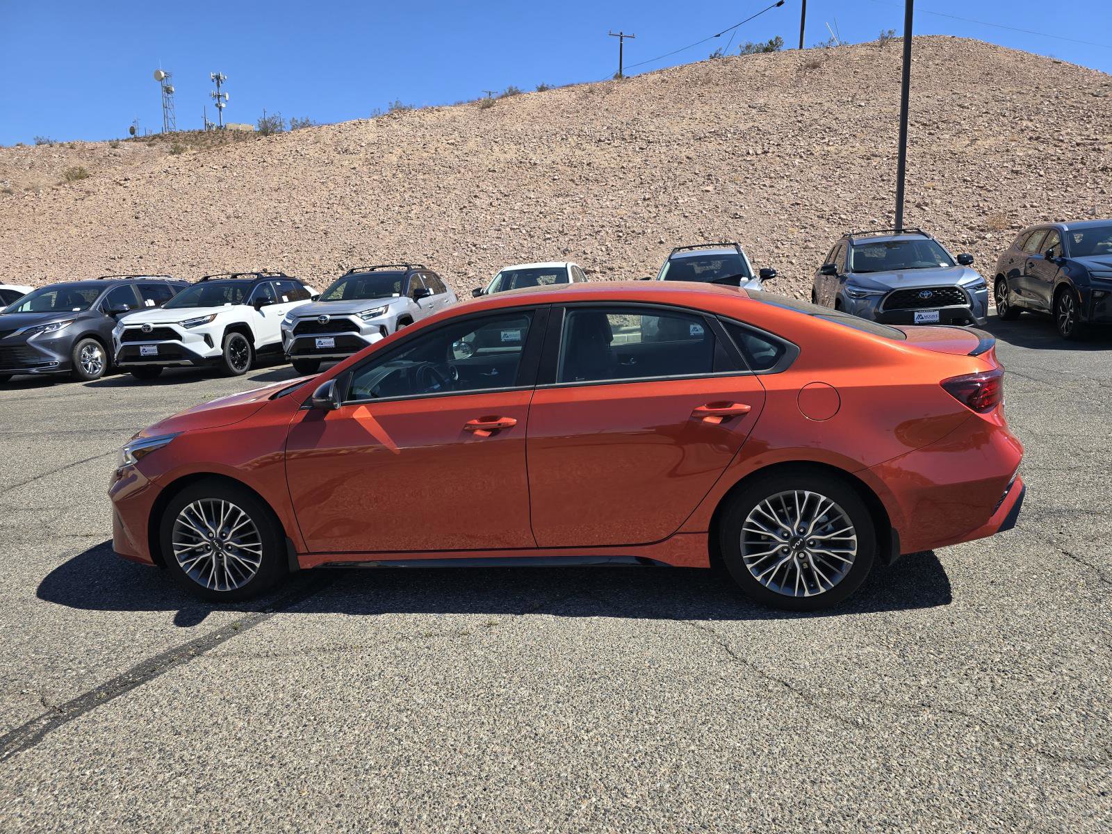 Used 2023 Kia Forte GT-Line w/ GT-Line Premium Package image 8