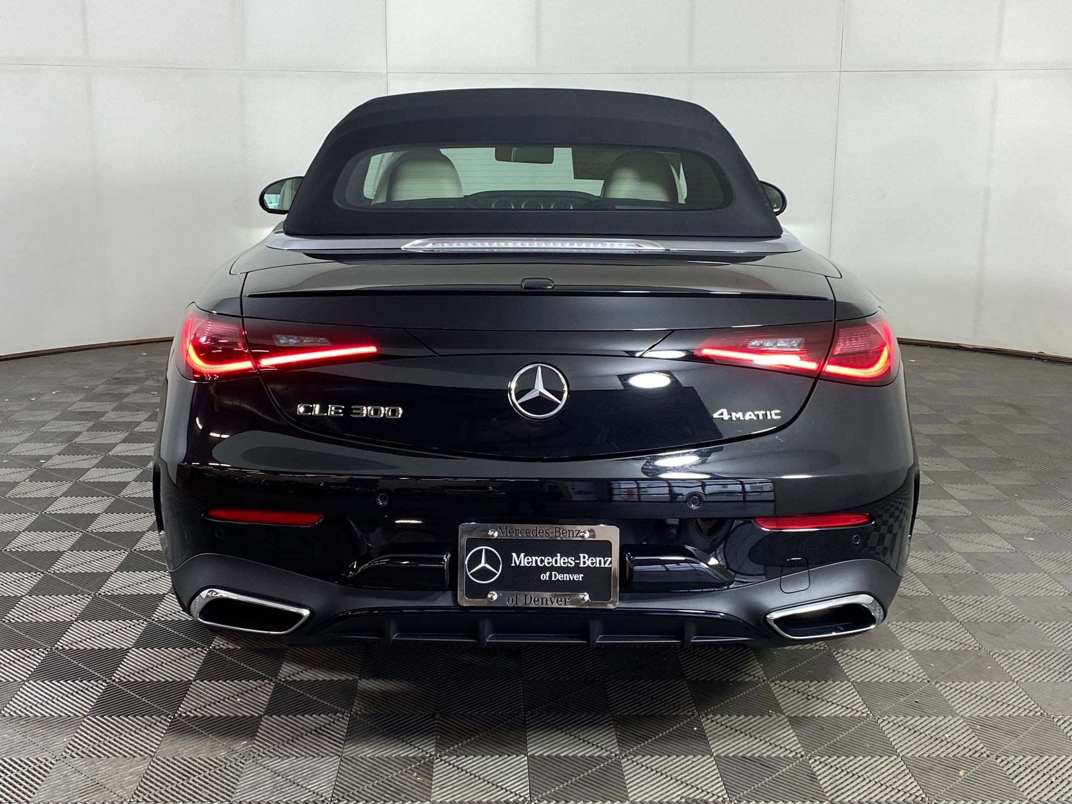 New 2026 Mercedes-Benz CLE 300 4MATIC Cabriolet image 9