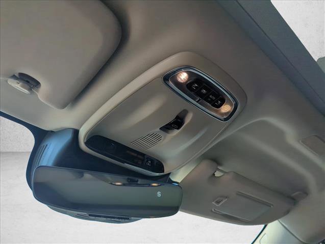 Used 2020 Volvo S60 T6 Momentum image 15