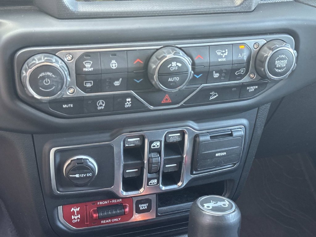 Used 2019 Jeep Wrangler Unlimited Rubicon AWD/4WD image 27
