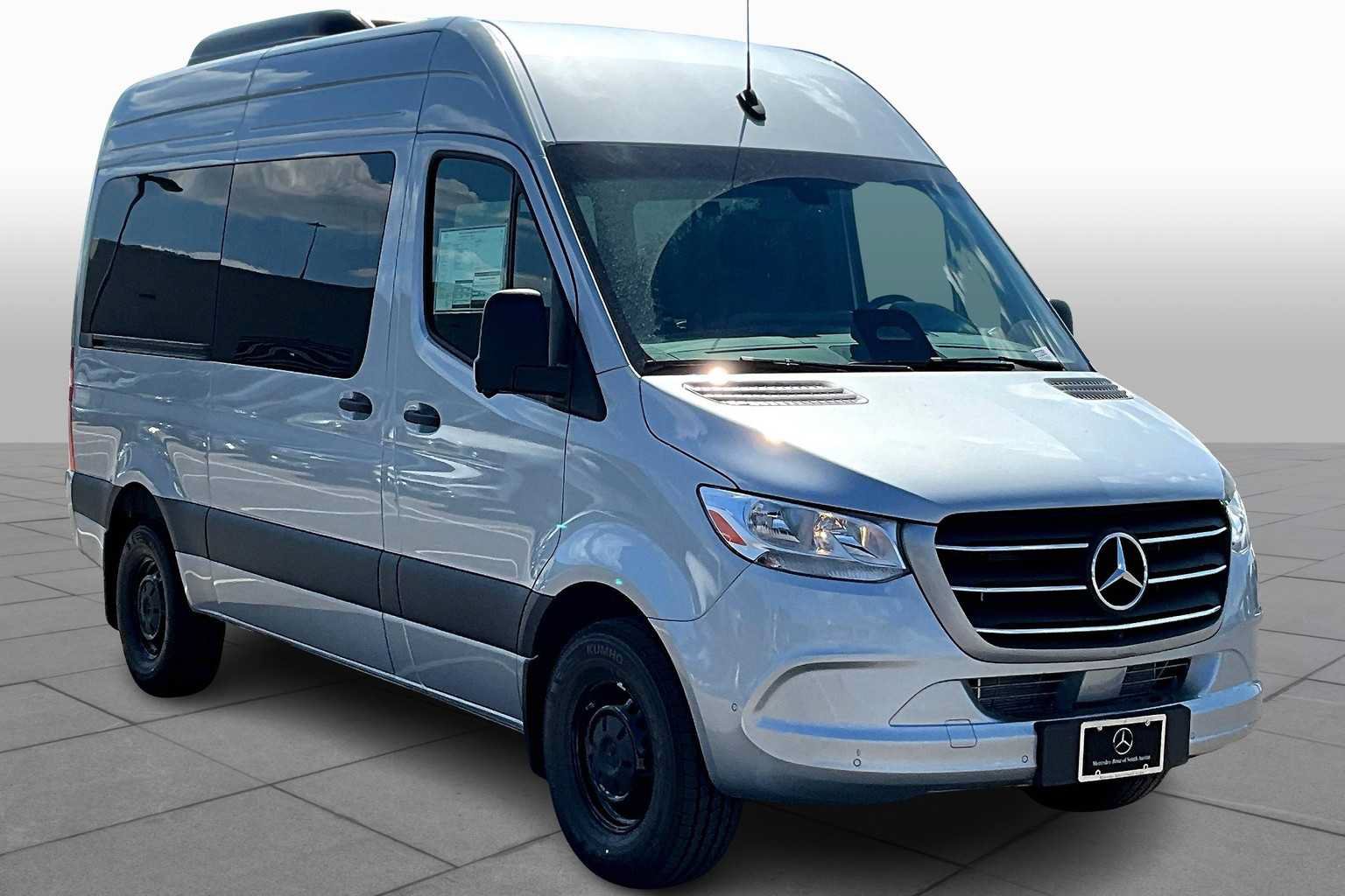 New 2025 Mercedes-Benz Sprinter 2500 image 2