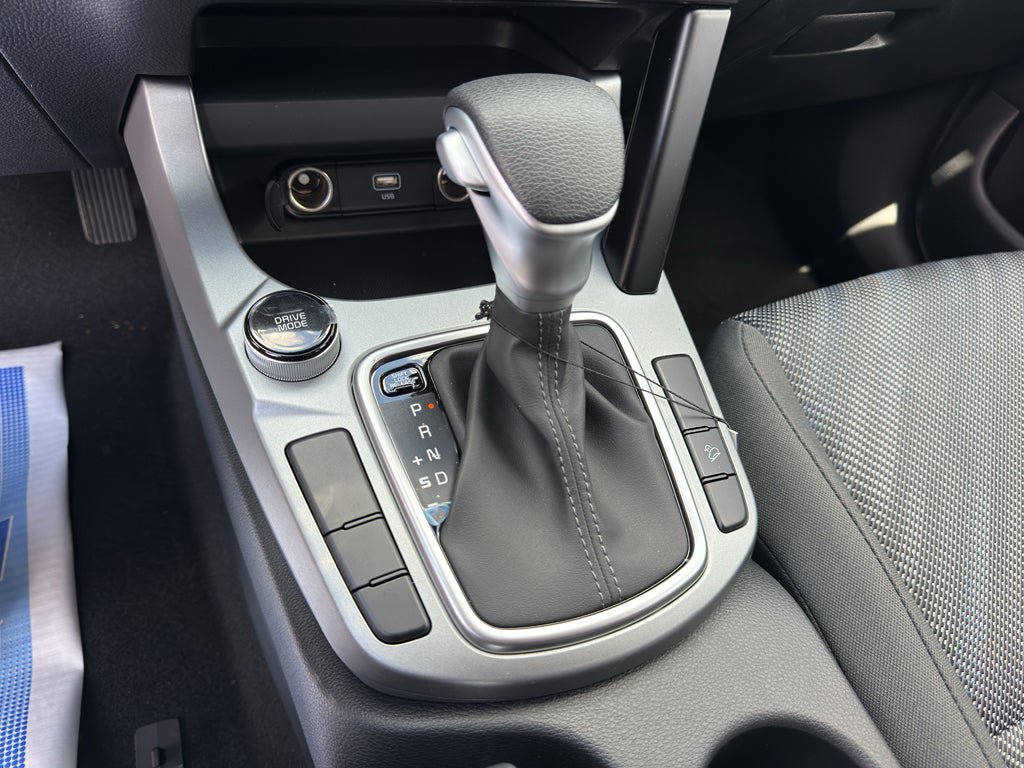New 2026 Kia Seltos LX FWD image 13