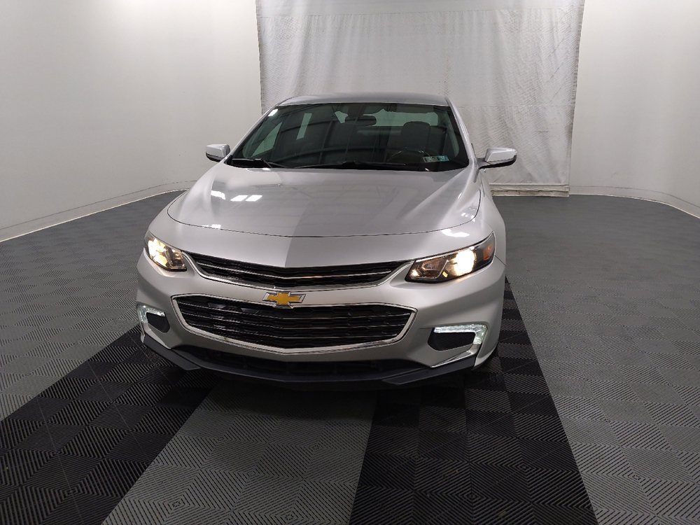 Used 2018 Chevrolet Malibu LT FWD image 15