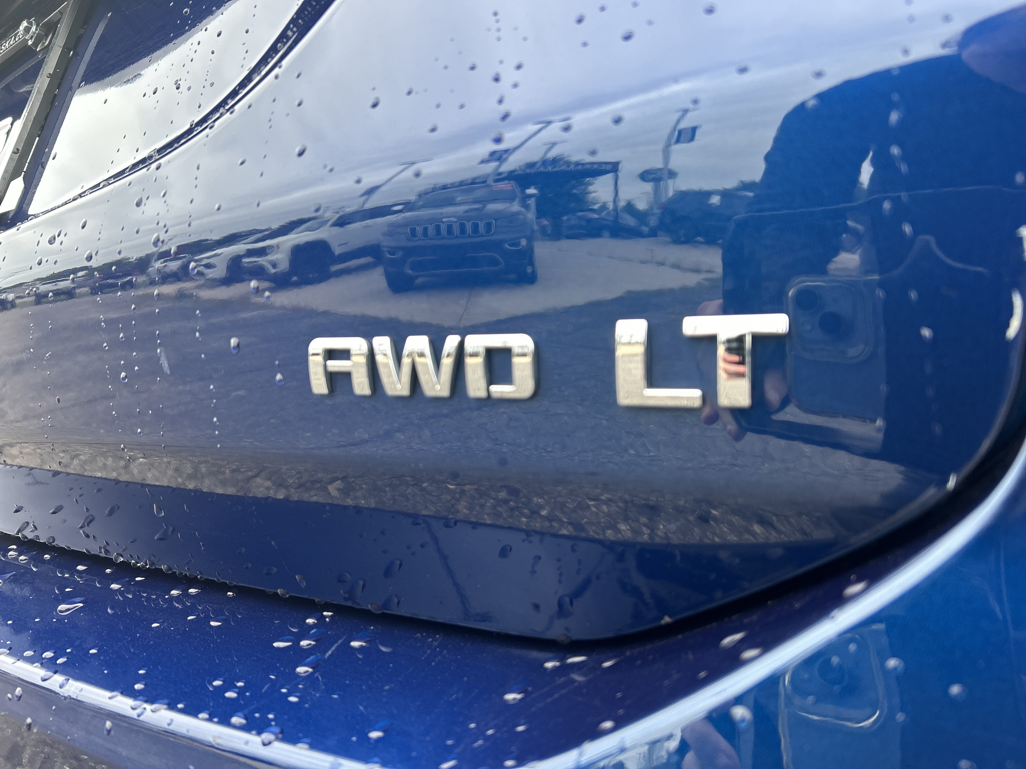 Used 2022 Chevrolet Equinox LT AWD/4WD image 24