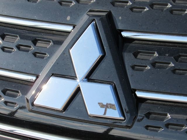 New 2025 Mitsubishi Outlander ES AWD/4WD image 9