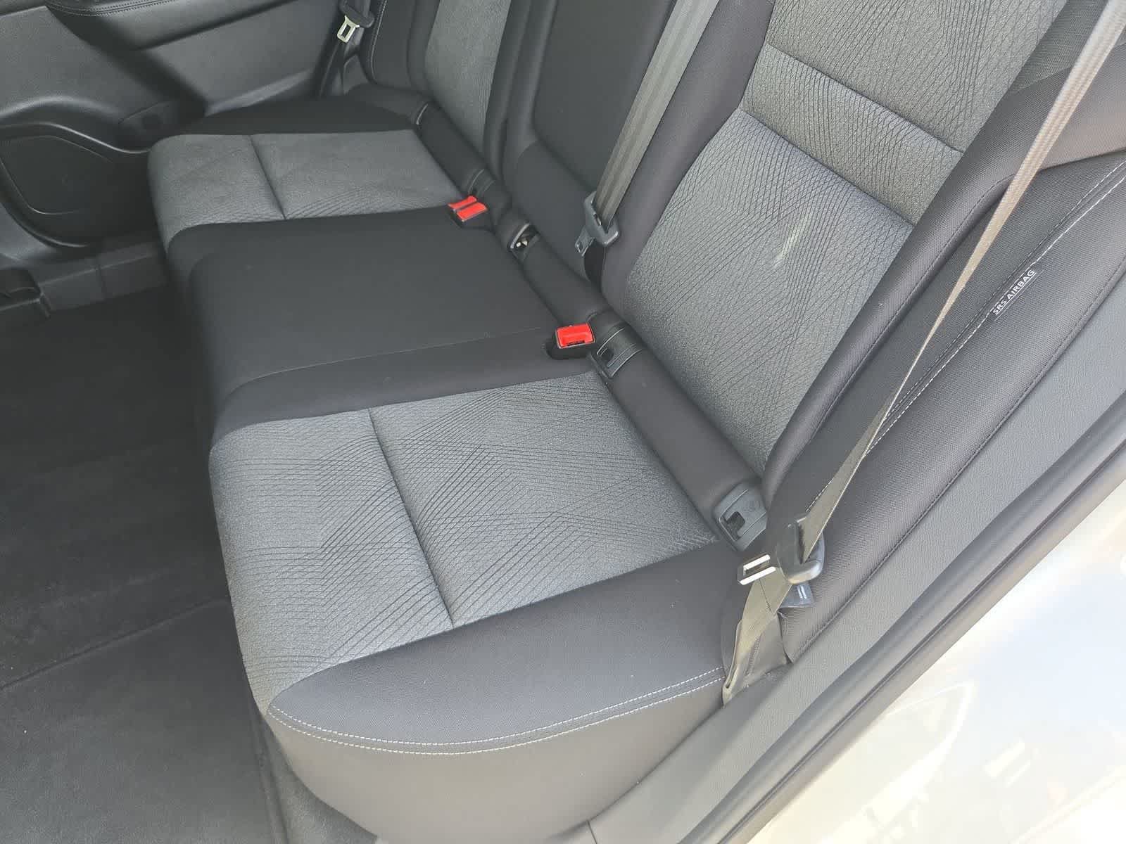 Used 2025 Nissan Rogue SV AWD/4WD image 19