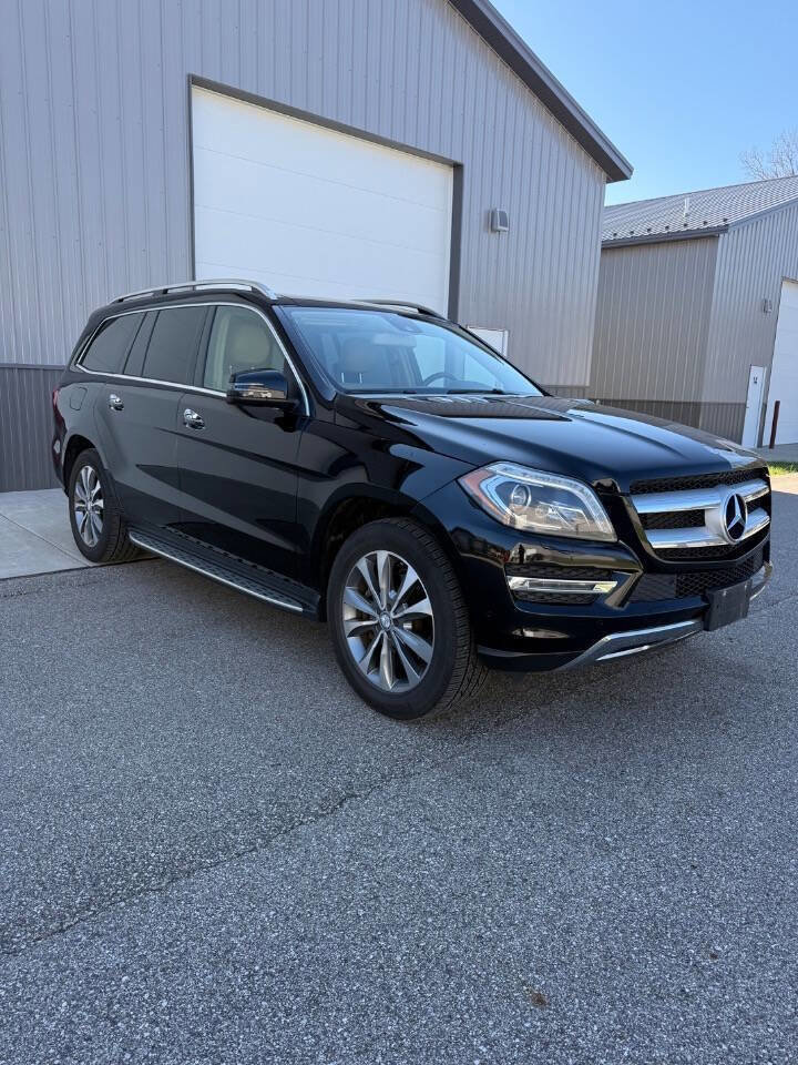 Used 2014 Mercedes-Benz GL 450 4MATIC image 1