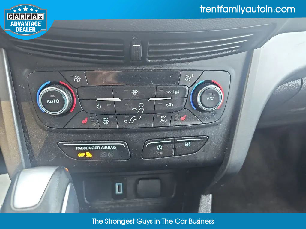 Used 2019 Ford Escape SEL image 21