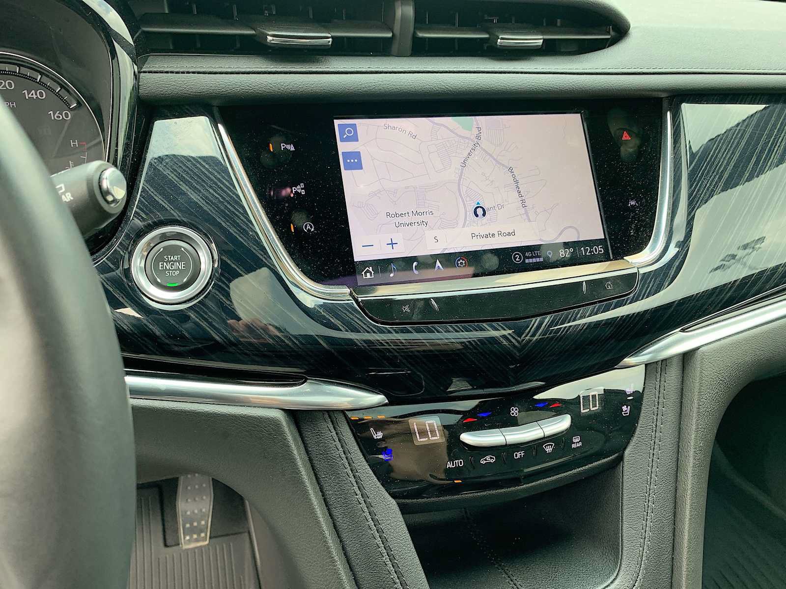 Certified 2024 Cadillac XT6 Premium Luxury w/ Technology Package AWD/4WD image 13