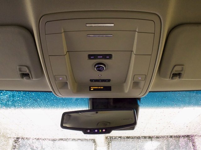 Used 2020 GMC Yukon Denali image 18