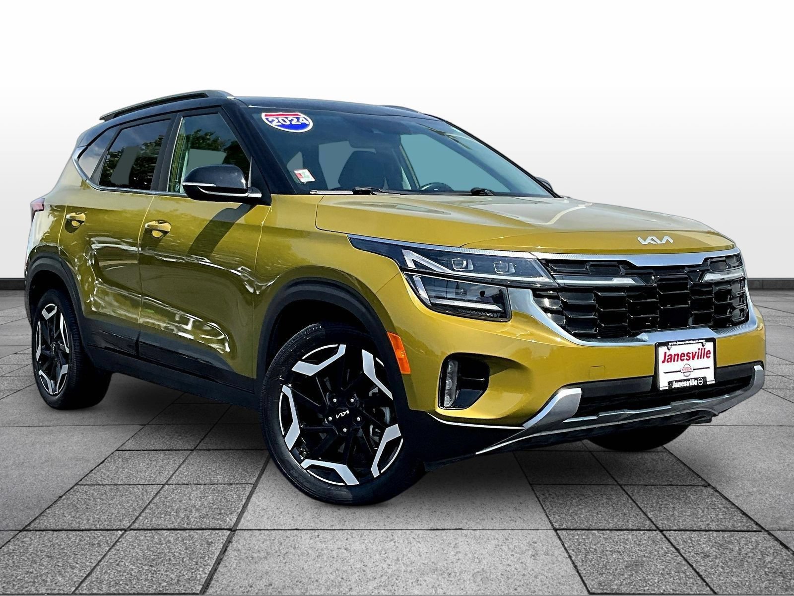 Used 2024 Kia Seltos SX