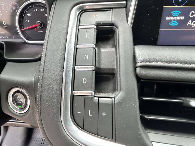 Used 2021 Chevrolet Suburban High Country RWD image 17