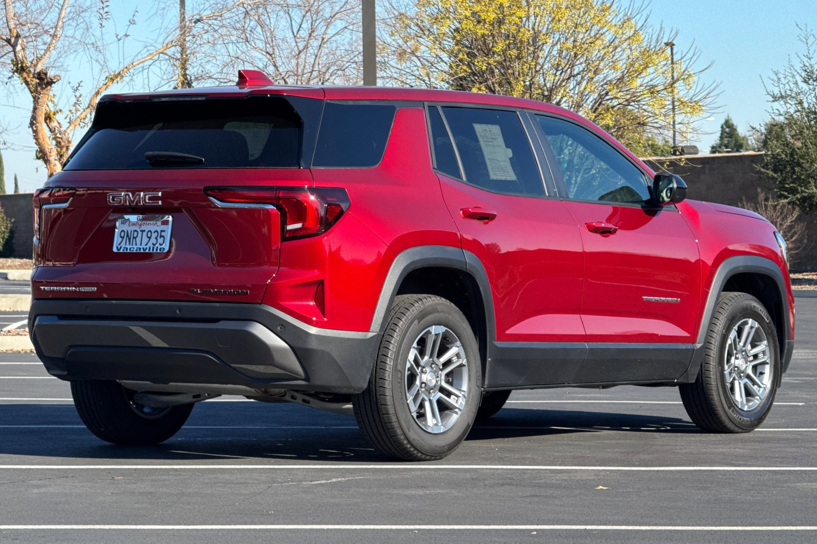 Used 2026 GMC Terrain Elevation image 5