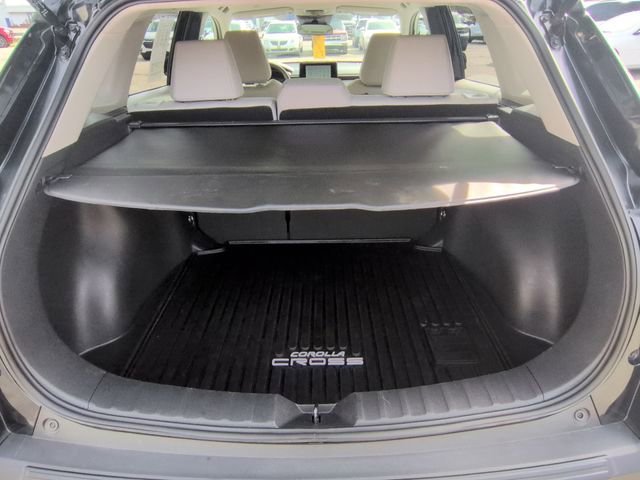 Used 2024 Toyota Corolla Cross LE image 26