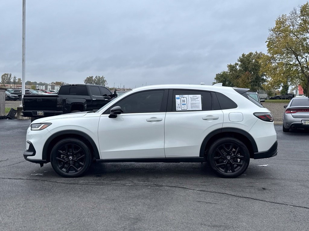 Certified 2024 Honda HR-V Sport image 4