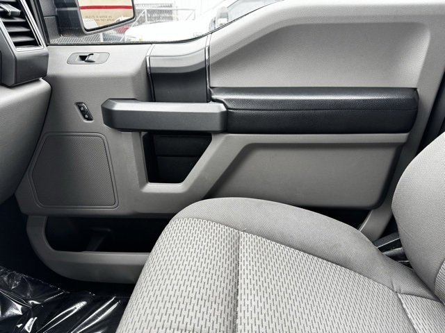 Used 2018 Ford F150 XLT w/ Equipment Group 302A Luxury image 25