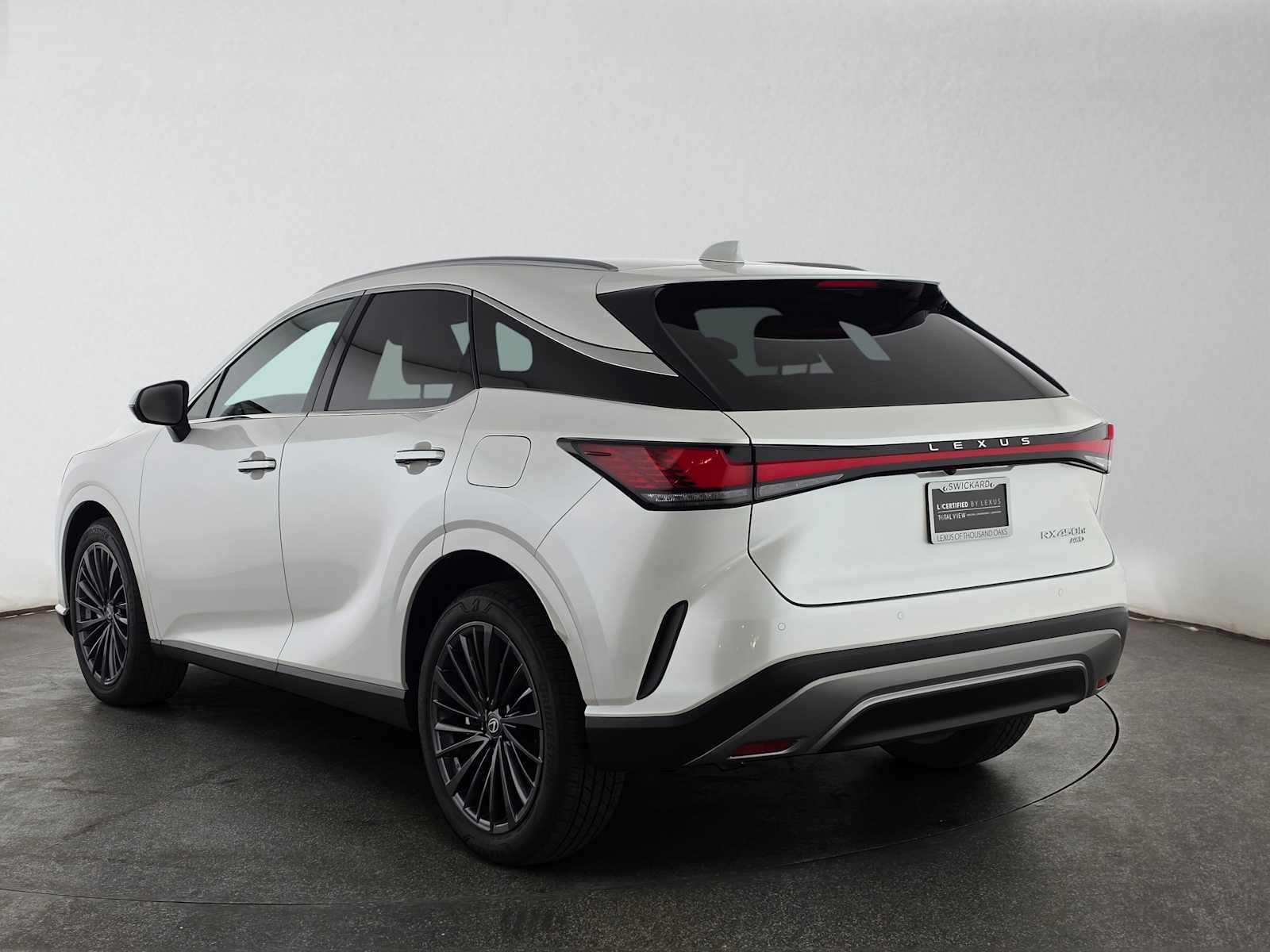 Certified 2026 Lexus RX 450h AWD w/ Convenience Package image 5