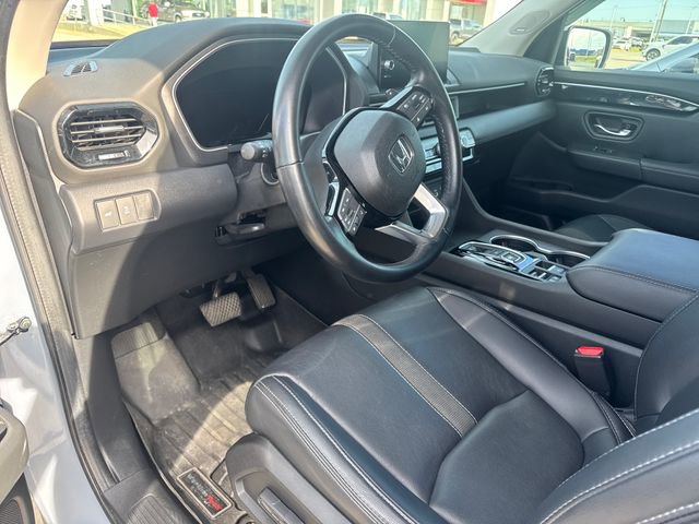 Used 2024 Honda Pilot Touring image 11