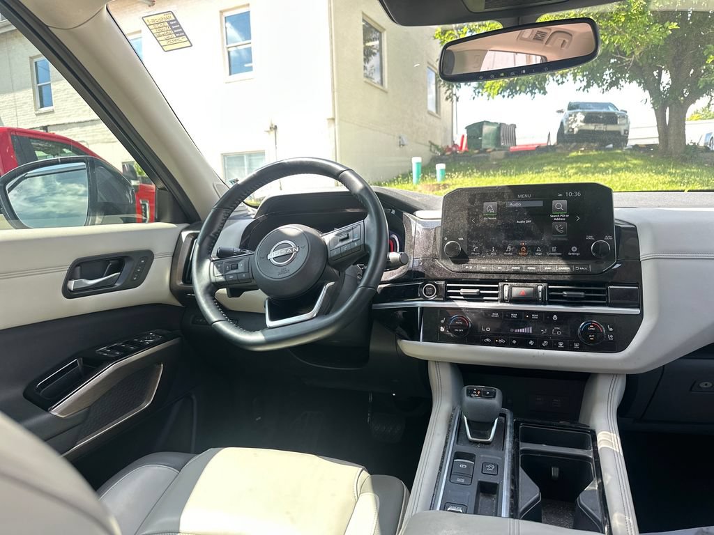 Used 2022 Nissan Pathfinder Platinum w/ Cargo Package FWD image 46