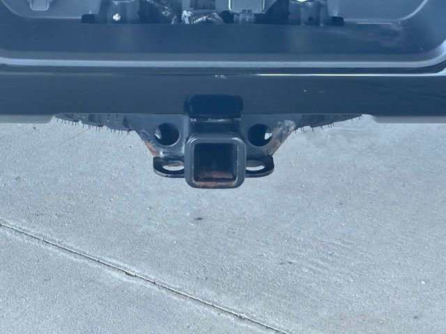 Used 2023 Chevrolet Silverado 1500 ZR2 w/ Technology Package image 11