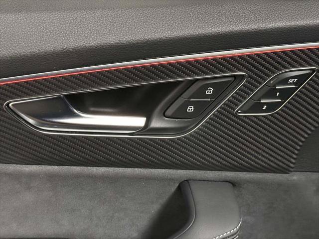 Used 2025 Audi SQ7 Premium Plus AWD/4WD image 12