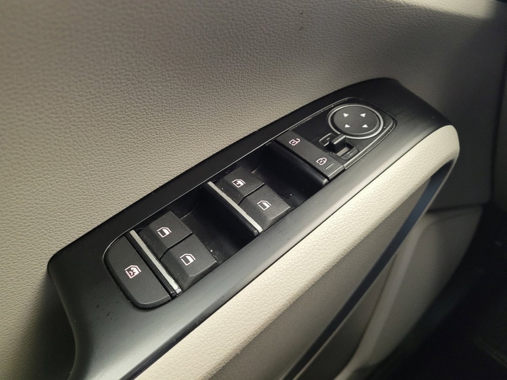 Used 2020 Kia Soul LX image 27