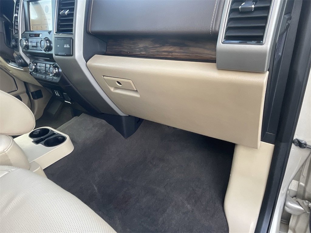 Used 2018 Ford F150 Lariat w/ Equipment Group 501A Mid image 34