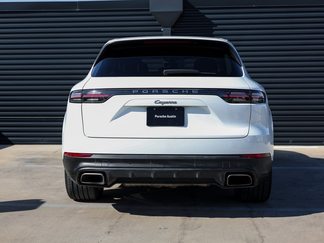Certified 2022 Porsche Cayenne E-Hybrid image 6