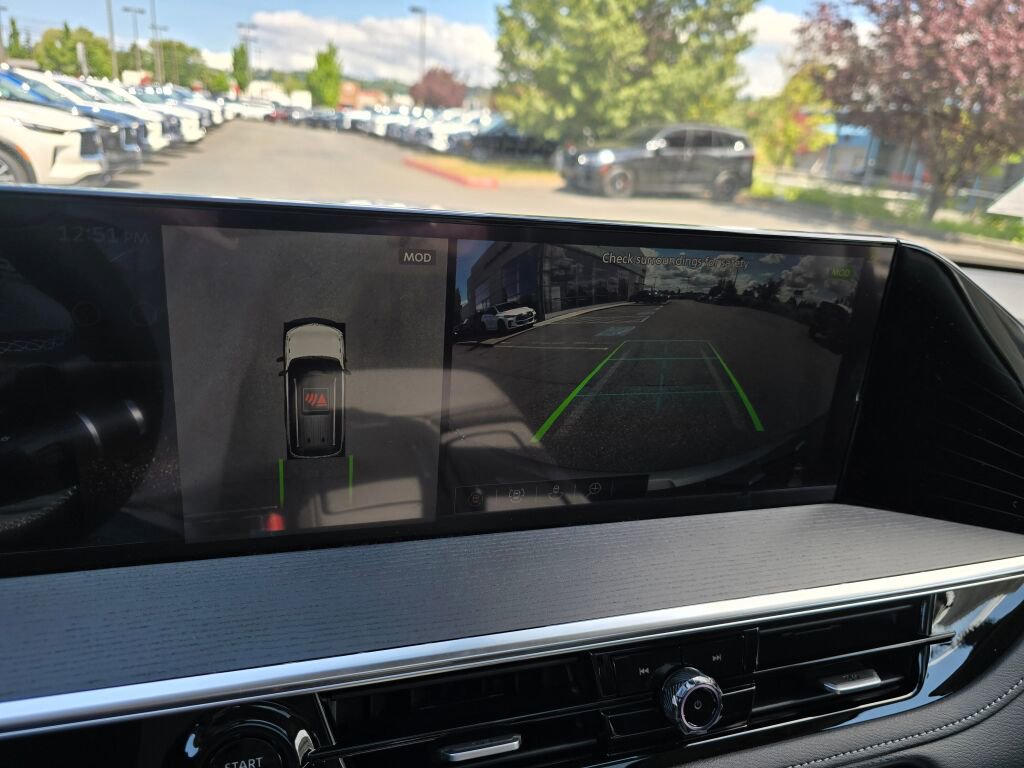 New 2025 INFINITI QX80 Sensory image 26