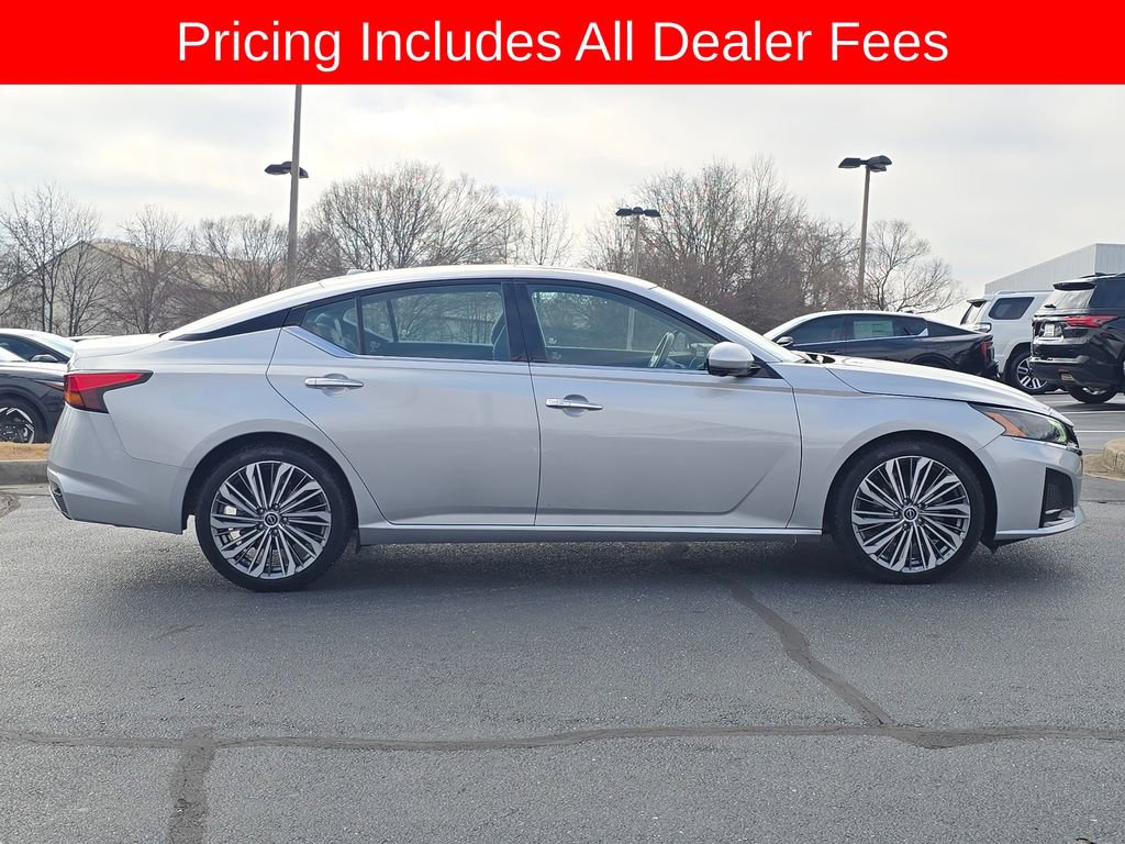 Used 2023 Nissan Altima 2.5 SL FWD video 2