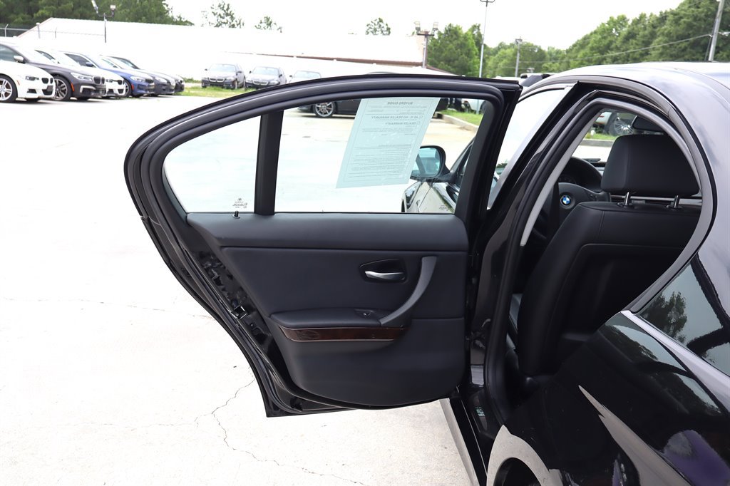 Used 2011 BMW 328i Sedan RWD image 29