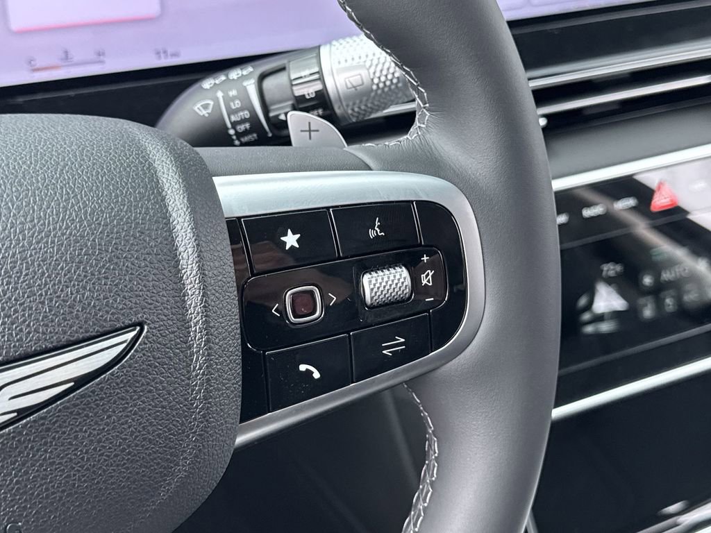 New 2025 Genesis GV80 2.5T Standard image 16