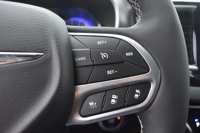 New 2026 Chrysler Voyager LX image 22