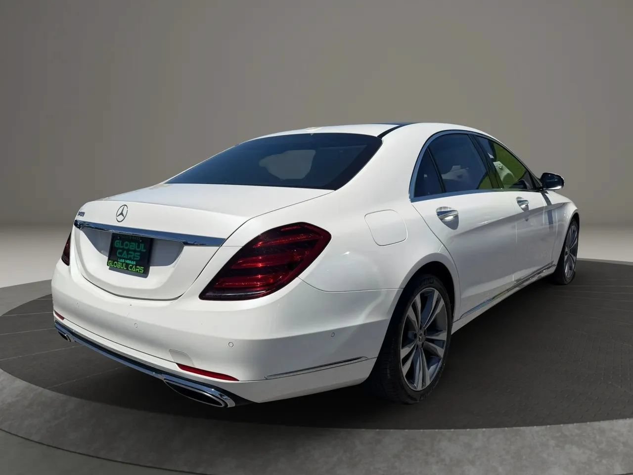 Used 2020 Mercedes-Benz S 450 Sedan image 5