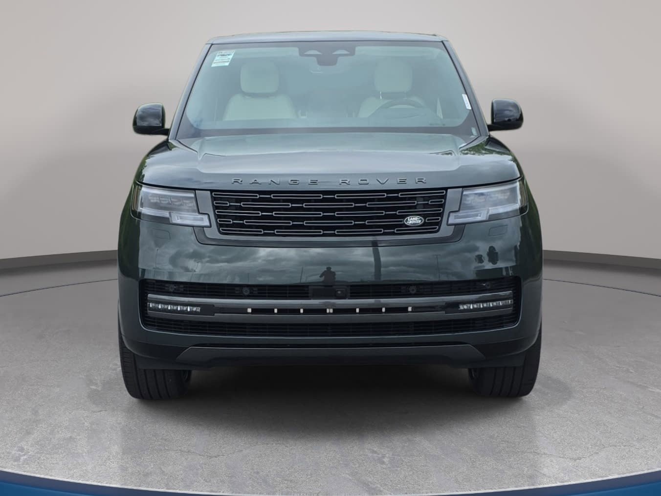 New 2026 Land Rover Range Rover Long Wheelbase SE AWD/4WD image 2