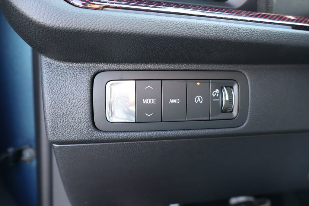 New 2026 Chevrolet Traverse RS w/ LPO, Floor Liner Package image 16