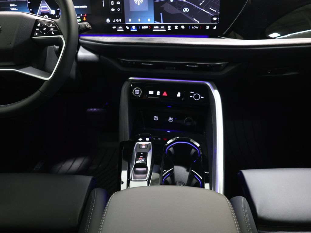 Certified 2025 Audi Q5 Premium w/ Premium Plus AWD/4WD image 20