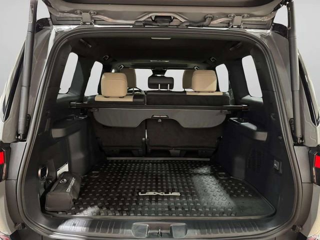 Used 2025 Lexus GX 550 image 33