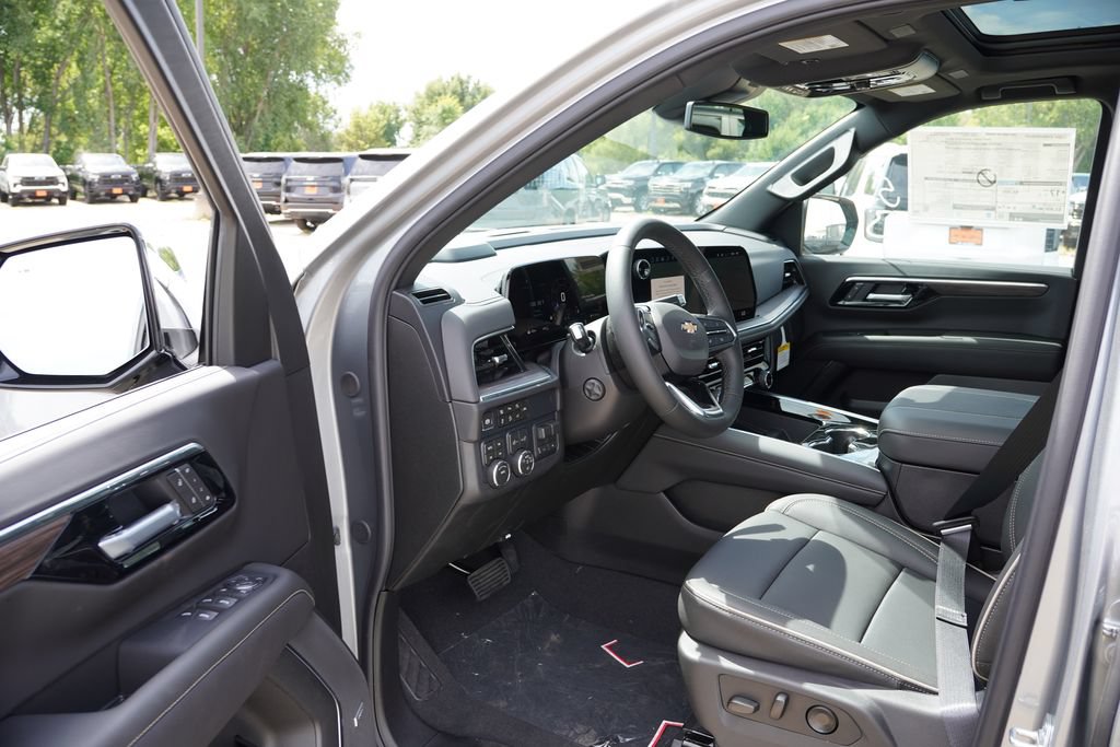 New 2026 Chevrolet Tahoe Premier w/ Sun And Tow Package AWD/4WD image 11