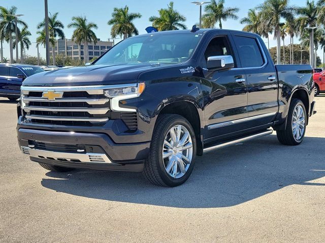 Used 2024 Chevrolet Silverado 1500 High Country image 3
